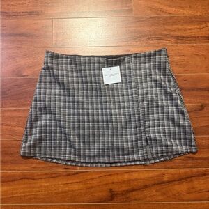 American Eagle Gray Plaid Skirt